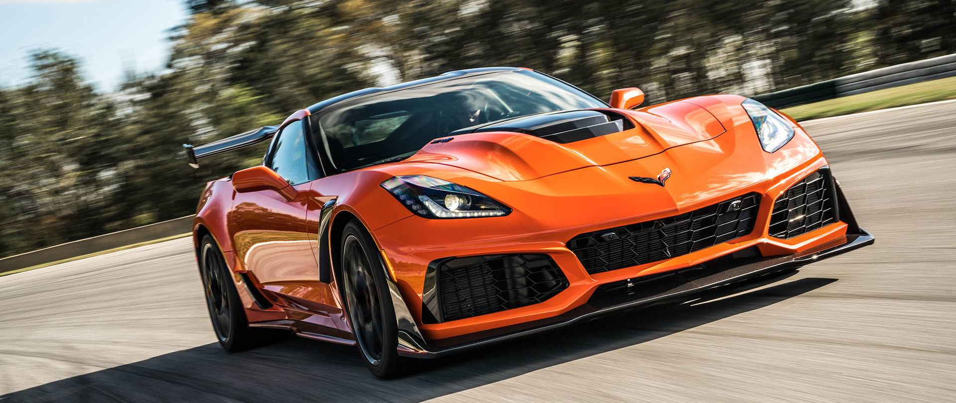 The-2019-Corvette-ZR1